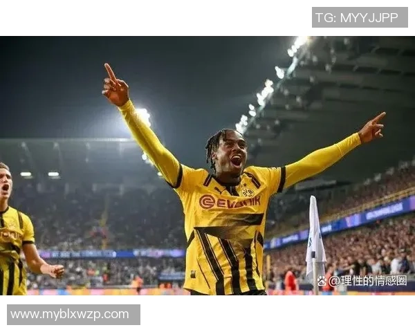 《球星助力足球世界全新崛起,打造全球最强足球帝国》 《球星助力足球世界全新崛起,打造全球最强足球帝国》