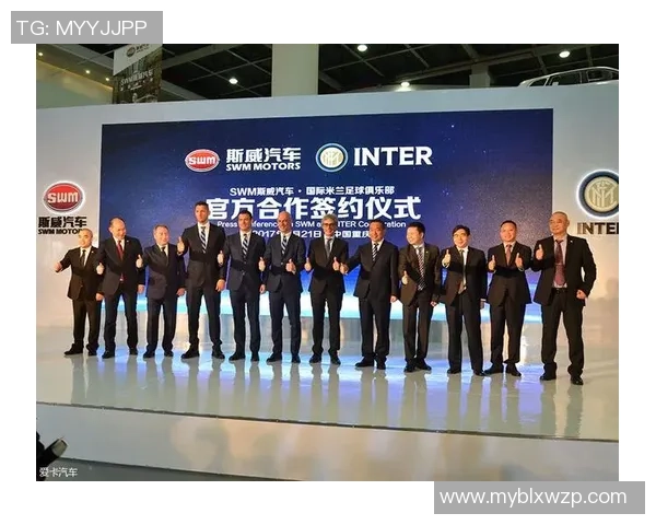 球星见面激情碰撞篮球与足球跨界互动盛宴引爆全场热情