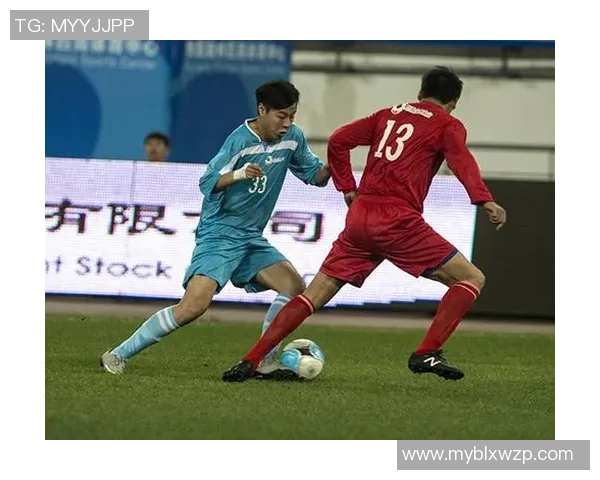 足球球星康复历程全景记录展现重返赛场的坚毅与力量