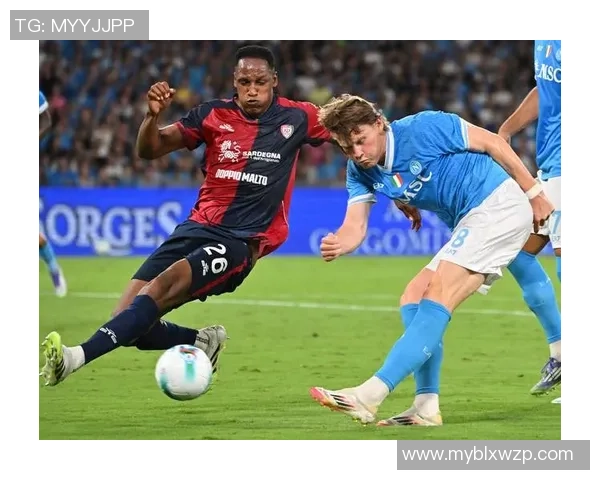 足球球星穿正装的魅力与优雅展现精彩瞬间 足球球星穿正装的魅力与优雅展现精彩瞬间